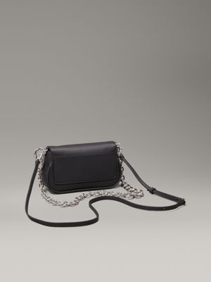 na black shoulder bag for women calvin klein jeans