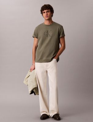 beige monologo t-shirt for men calvin klein jeans