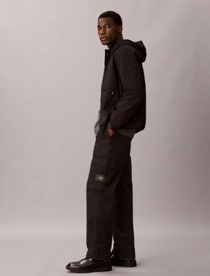 black comfort cotton relaxed cargo pants for men calvin klein jeans