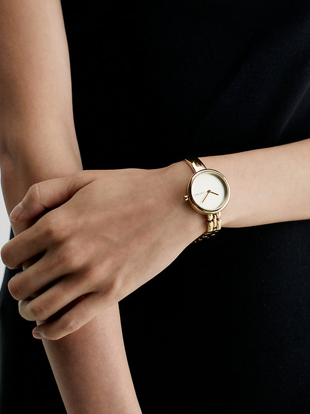gold zegarek - bangled dla kobiety - calvin klein