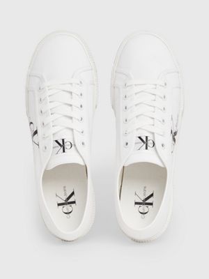 Calvin klein online canvas trainers