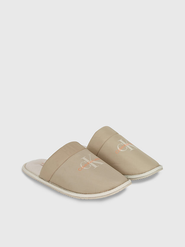 plaza taupe/apricot orange slippers for men calvin klein jeans