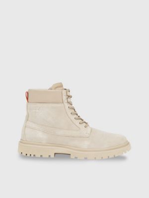 Calvin klein men's on sale ultra suede chukka boots