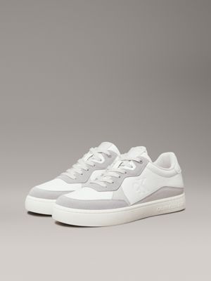 sneaker in pelle white/oyster mushroom/formal grey da uomini calvin klein jeans