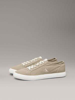 weathered teak/turtle dove/gum canvas low profile trainers for men calvin klein jeans