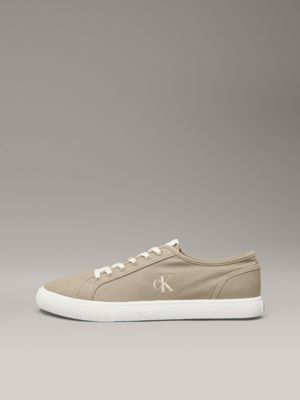 weathered teak/turtle dove/gum canvas low profile trainers for men calvin klein jeans