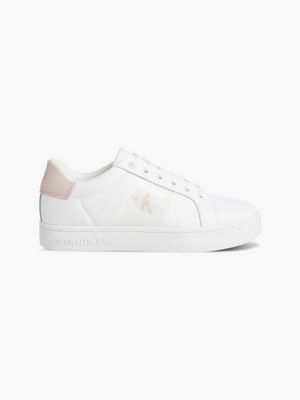 recycled-trainers-yw0yw004970k5