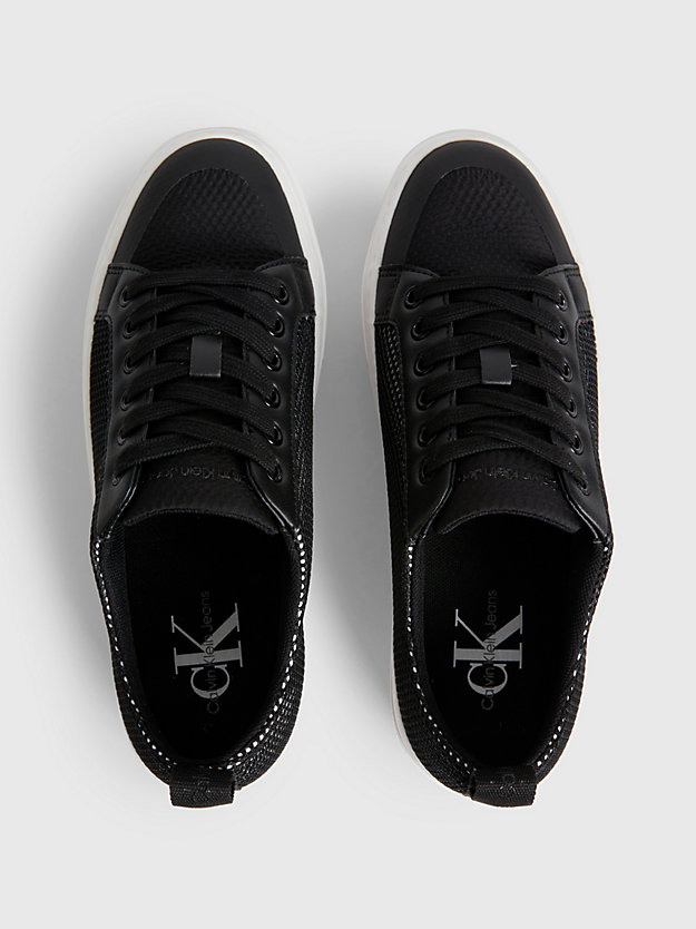 black / white siateczkowe buty sportowe na platformie z przetworzonych materiałów dla kobiety - calvin klein jeans