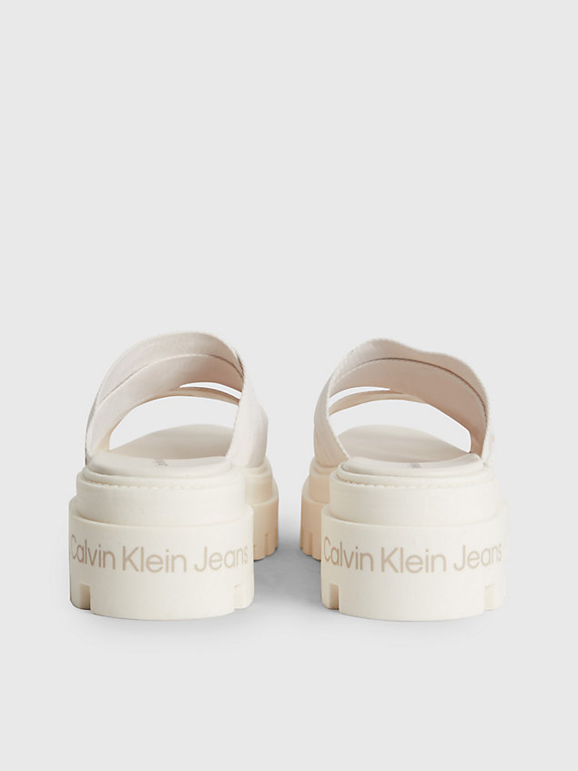 white gerecyclede plateausandalen met logo voor dames - calvin klein jeans