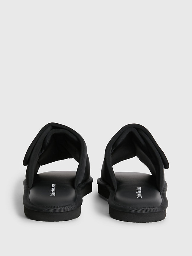 black recycelte gepolsterte slippers für damen - calvin klein jeans