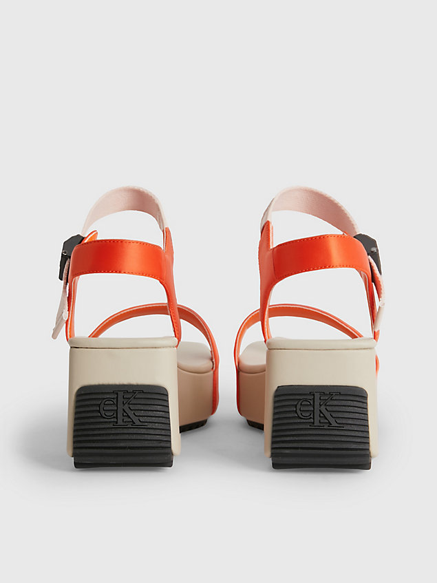 sandales compensées à plateforme en satin recyclé orange pour femmes calvin klein jeans