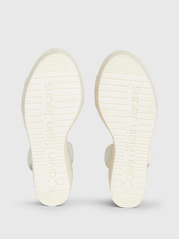 creamy white / bright white espadrille sandalen met sleehak van suède voor dames - calvin klein jeans