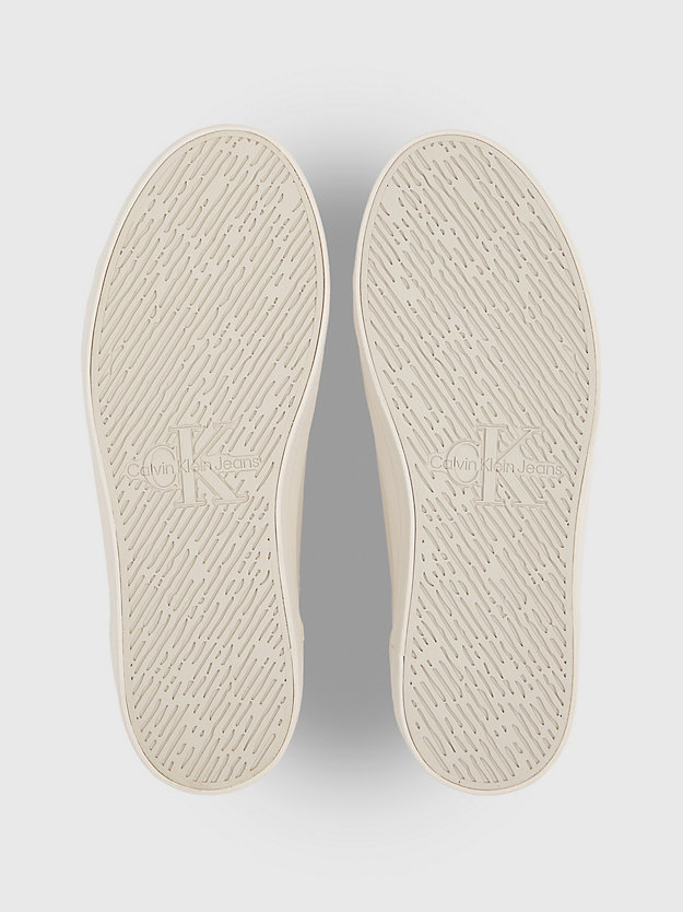 eggshell/pearlized creamy white leren plateausneakers voor dames - calvin klein jeans
