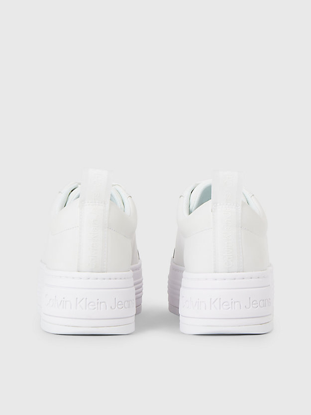 triple bright white skórzane buty sportowe na platformie dla kobiety - calvin klein jeans
