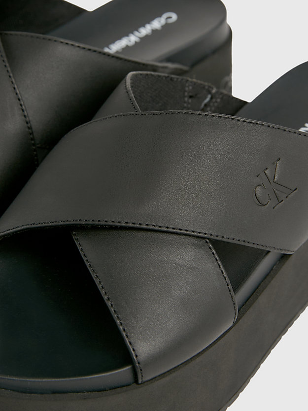 triple black plateau-sandalen aus leder für damen - calvin klein jeans