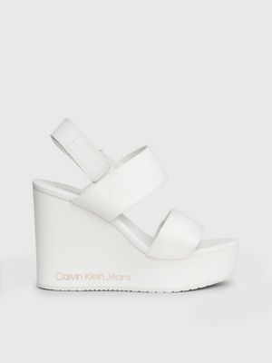 Calvin klein deals valoma platform sandal