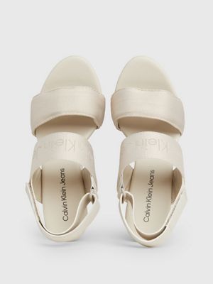 Calvin klein valoma platform hot sale sandal