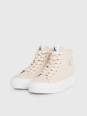 White canvas store high top sneakers