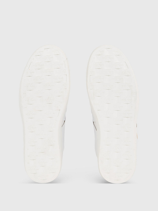 zapatillas slip-on de piel bright white/apricot ice de mujeres calvin klein jeans