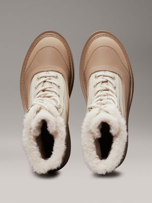 stivali platform invernali in pelle eggshell/savannah tan da donne calvin klein jeans